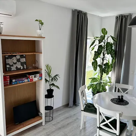 Neo Patru - Un Dormitor - Free Parking Apartment