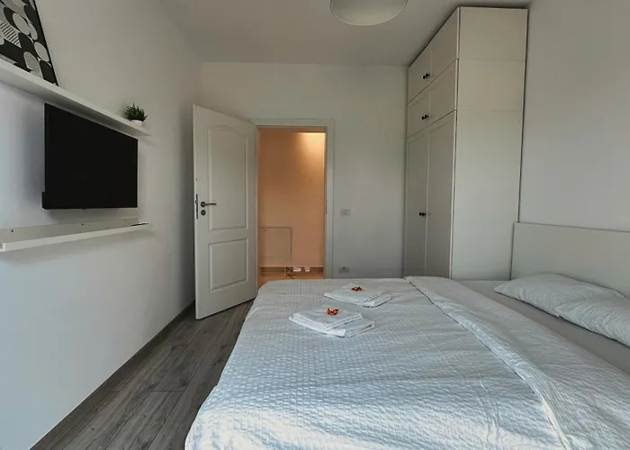 Neo Patru - Un Dormitor - Free Parking *